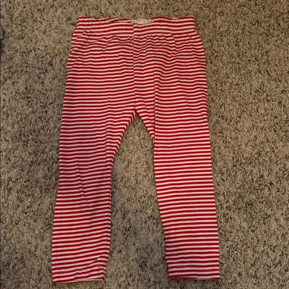 Holiday clothes- 5 pieces 2T/24 mo